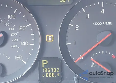 2008 Volvo S40 2.4I из США, поврежденный, VIN YV1MS382982400006